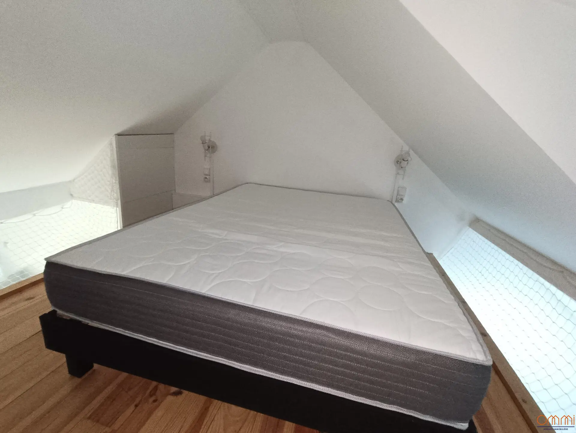 Studio à louer Albert (80) avec mezzanine, 32m2