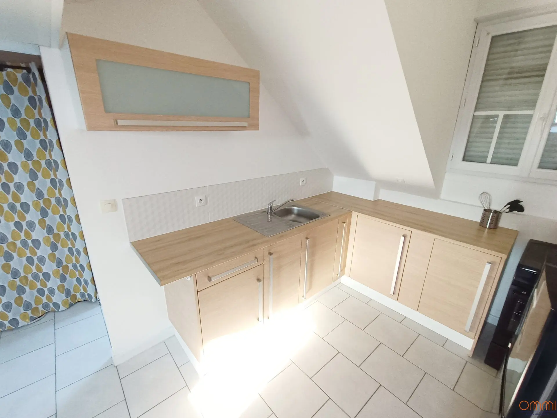 Studio à louer Albert (80) avec mezzanine, 32m2