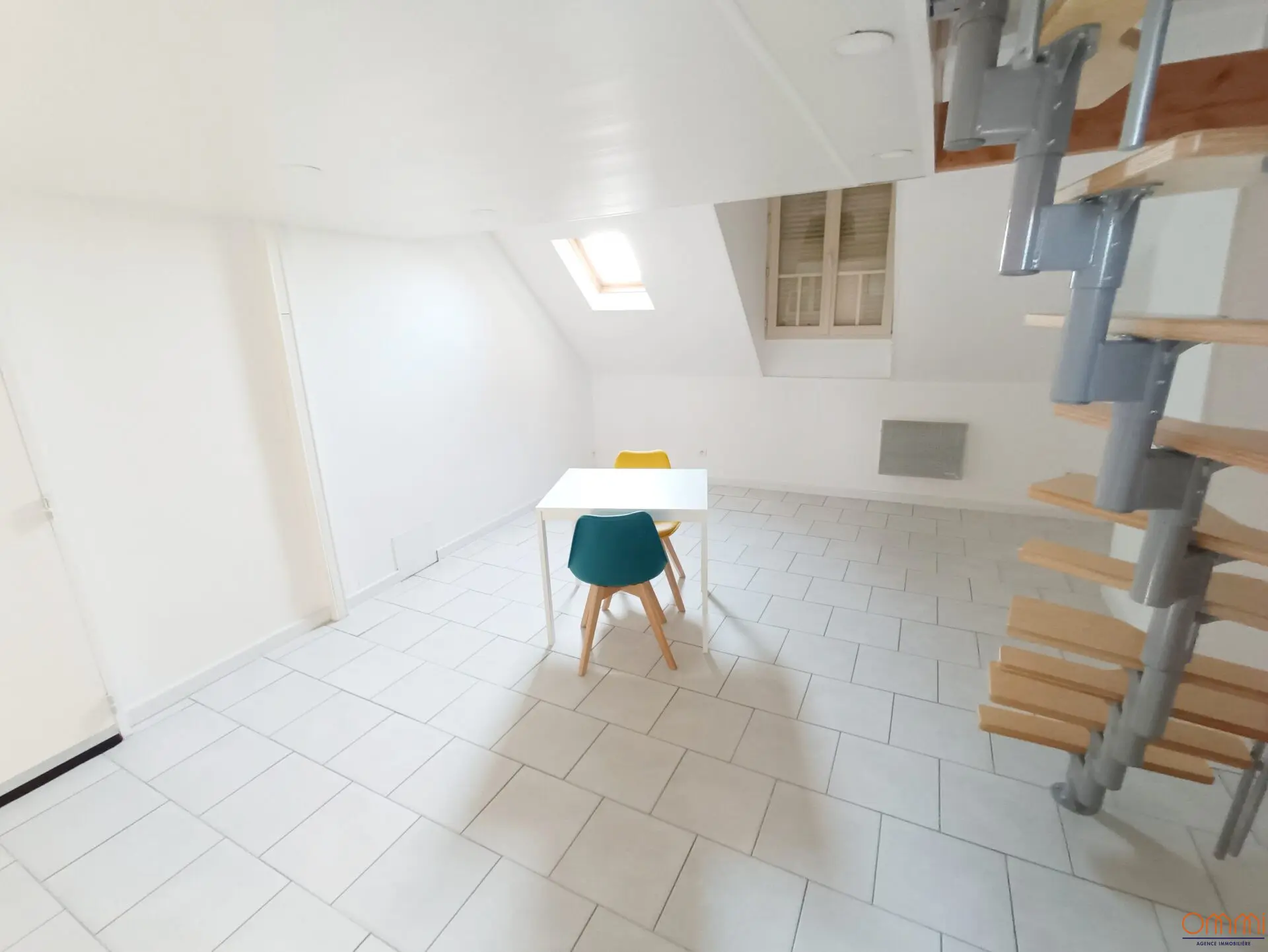 Studio à louer Albert (80) avec mezzanine, 32m2