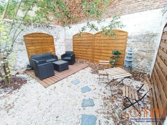 Amiens, studio de standing avec terrasse privative