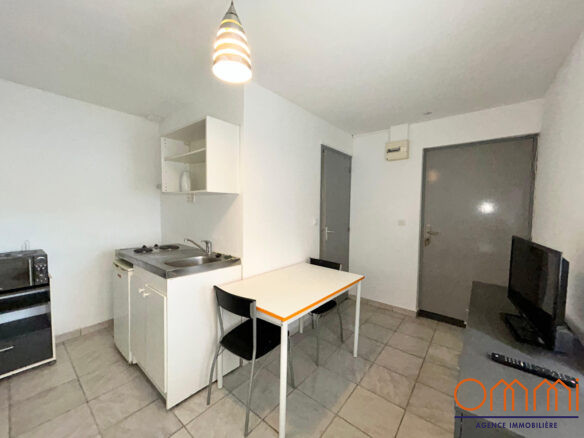 Studio meublé – École d’Art Amiens Ommi agence immobilière Amiens Agence immobilière Amiens, Ommi Immobilier Amiens,