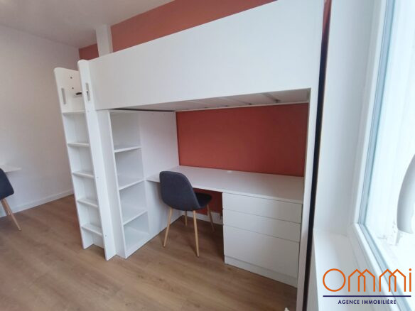 Studio meublé lit mezzanine – St Honoré Ommi agence immobilière Amiens Agence immobilière Amiens, Ommi Immobilier Amiens,