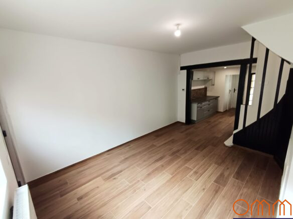Amiénoise 2 chambres, cour et cave Ommi agence immobilière Amiens Agence immobilière Amiens, Ommi Immobilier Amiens,