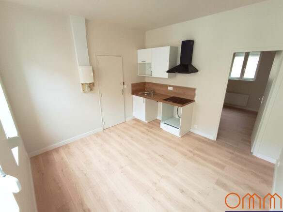 Appartement rénové 1 chambre, Henriville Ommi agence immobilière Amiens Agence immobilière Amiens, Ommi Immobilier Amiens,