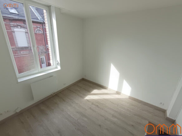 Studio non meublé 11m2 Saint-Pierre Ommi agence immobilière Amiens Agence immobilière Amiens, Ommi Immobilier Amiens,